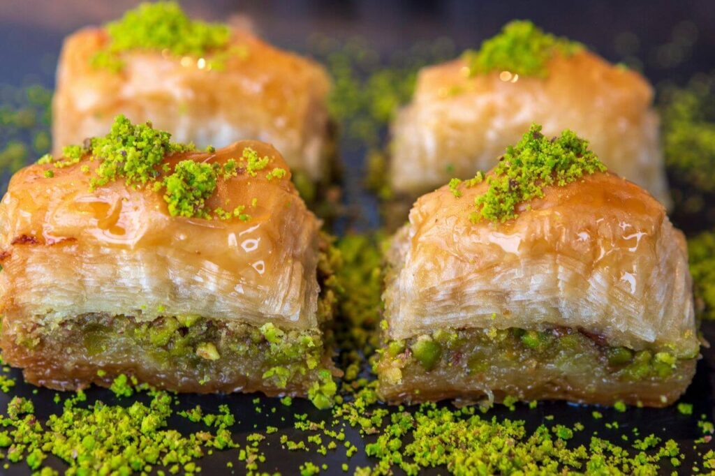 pistachios nut baklava
