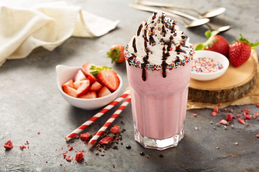Strawberry Milkshake Recipe – Creamy & Refreshing Homemade Drink